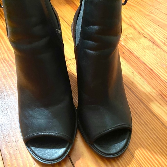 MOVING SALE‼️ - Picture 2 of 2